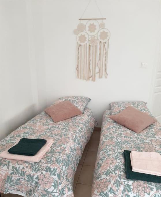 Proche Aeroport A Pied, Le Reve Rose. Apartment Tille Ngoại thất bức ảnh