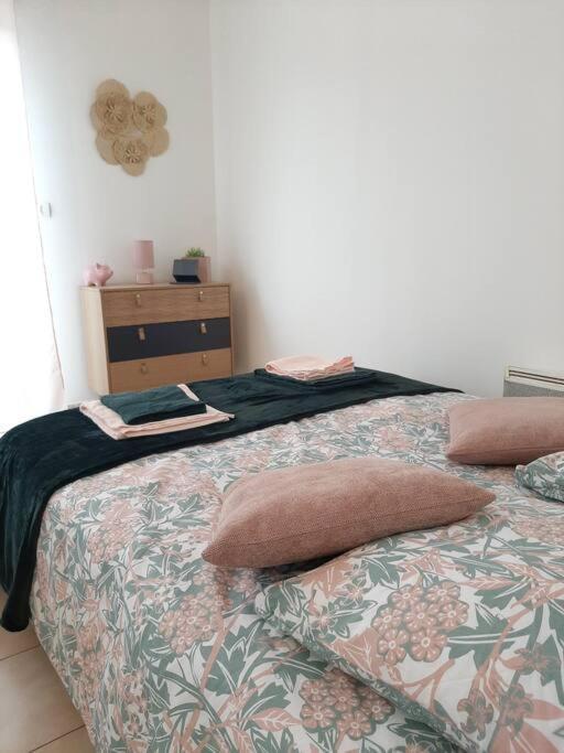 Proche Aeroport A Pied, Le Reve Rose. Apartment Tille Ngoại thất bức ảnh